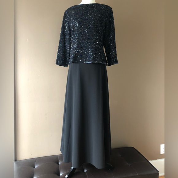 Nygard floor length skirt - Picture 2 of 6